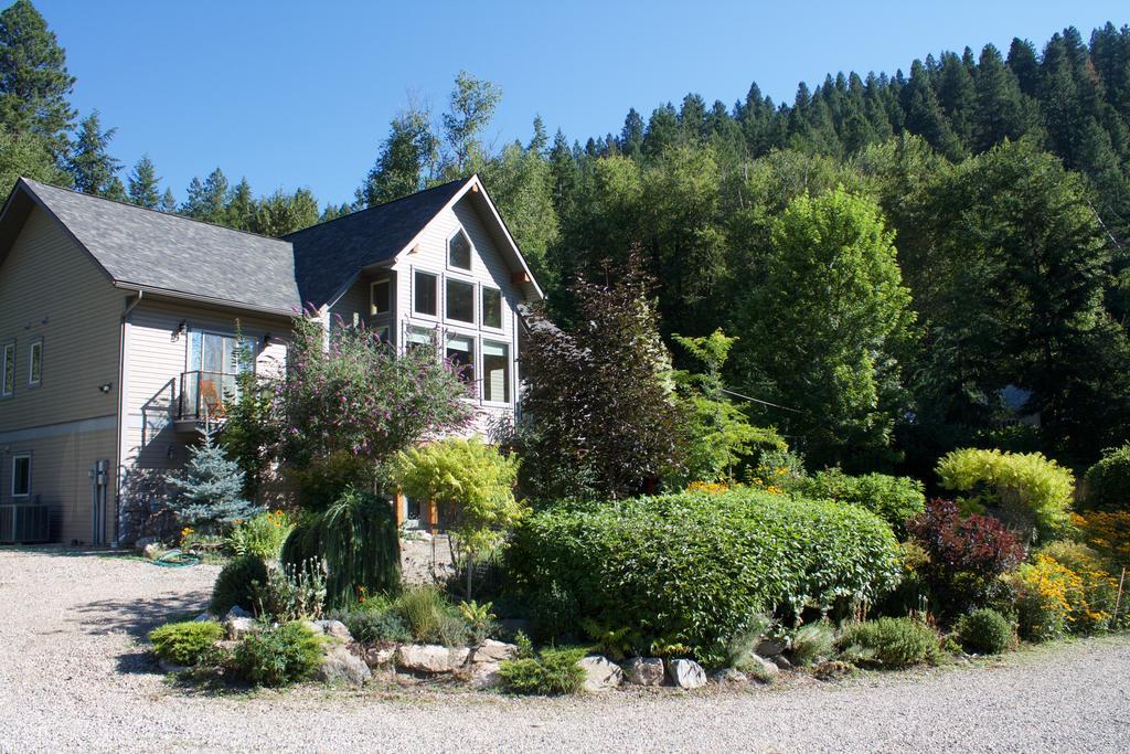 Windborne Bed & Breakfast Castlegar Kültér fotó